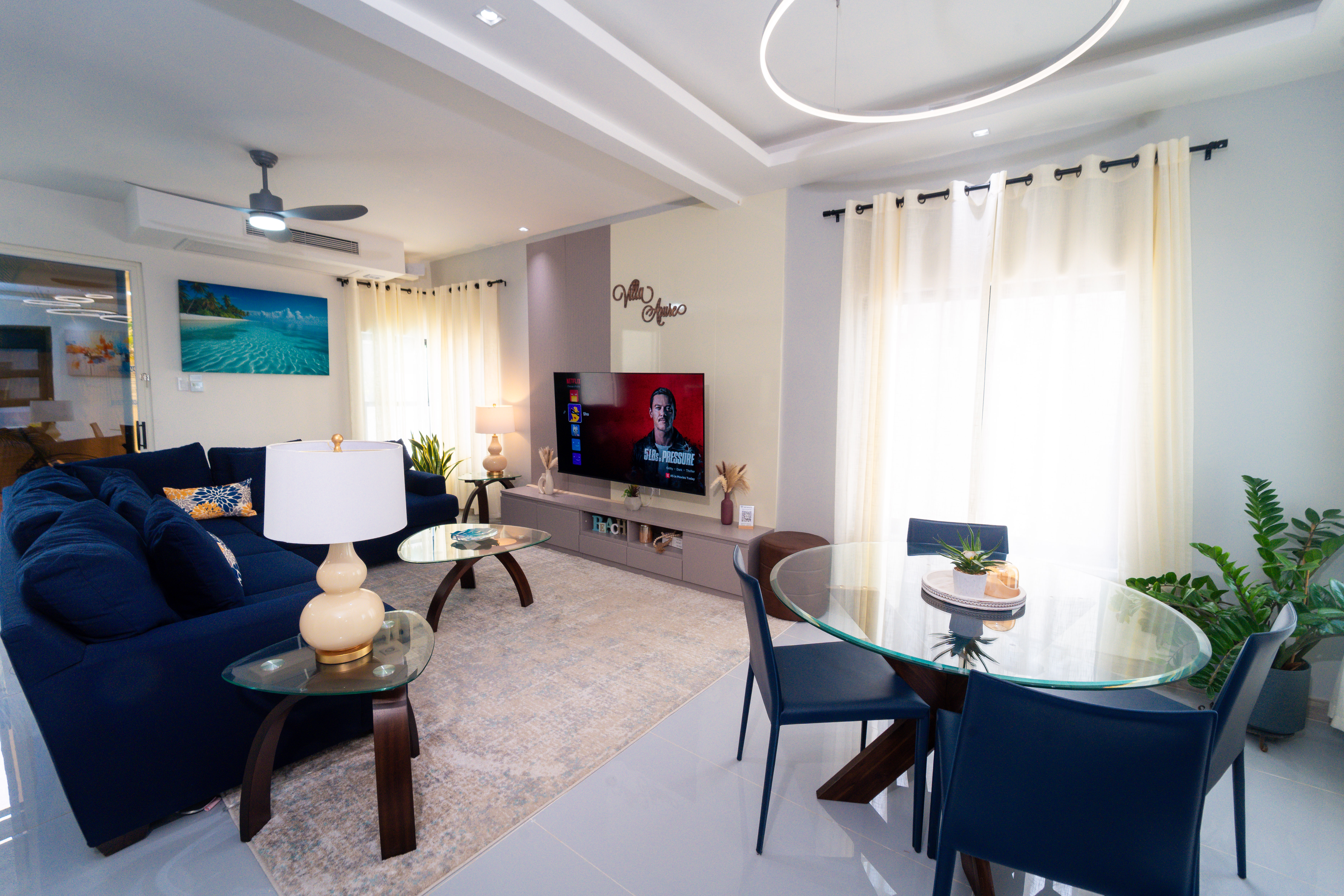 Paradisiac Beach Club open plan living